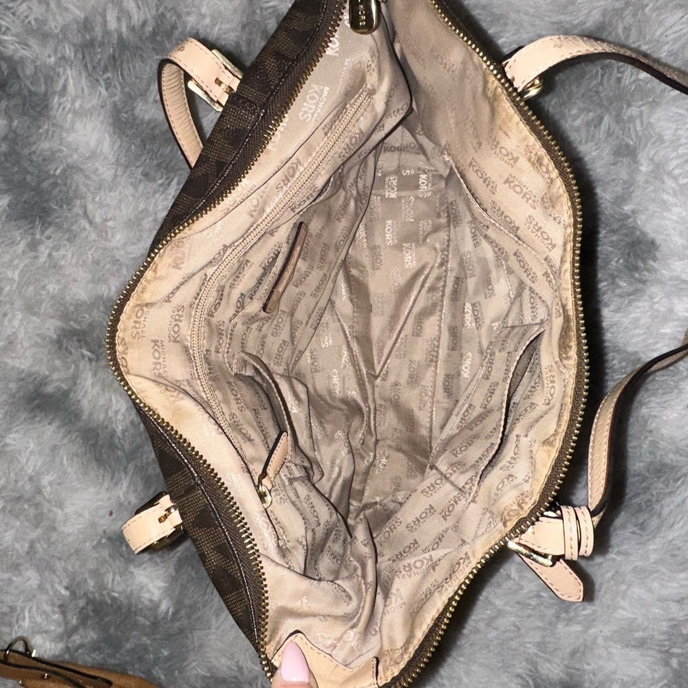 Michael Kors Handbags - Bundle of 3 👛 👜 - Picture 9 of 15
